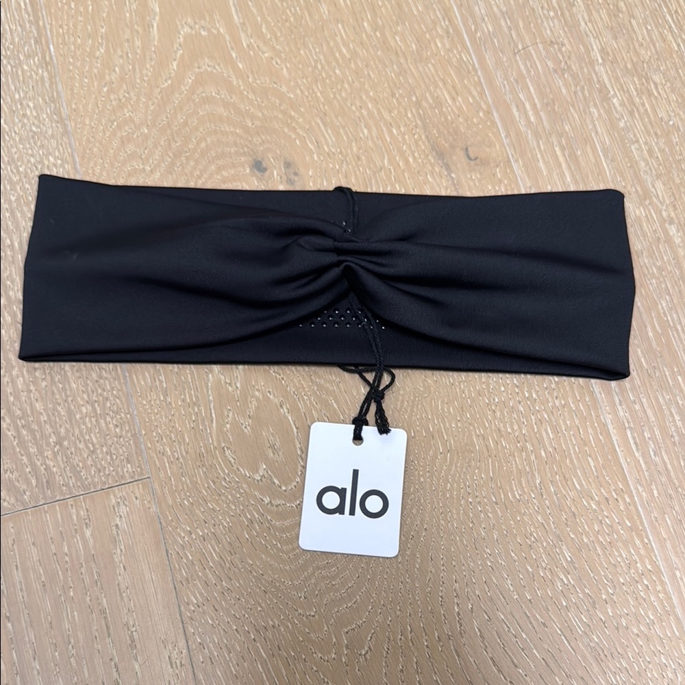ALO Yoga Black Ruched Headband